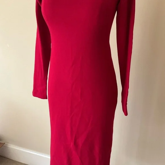 NWT Alice & Olivia Dorinda Red Off The Shoulder Midi Dress - Picture 3 of 16